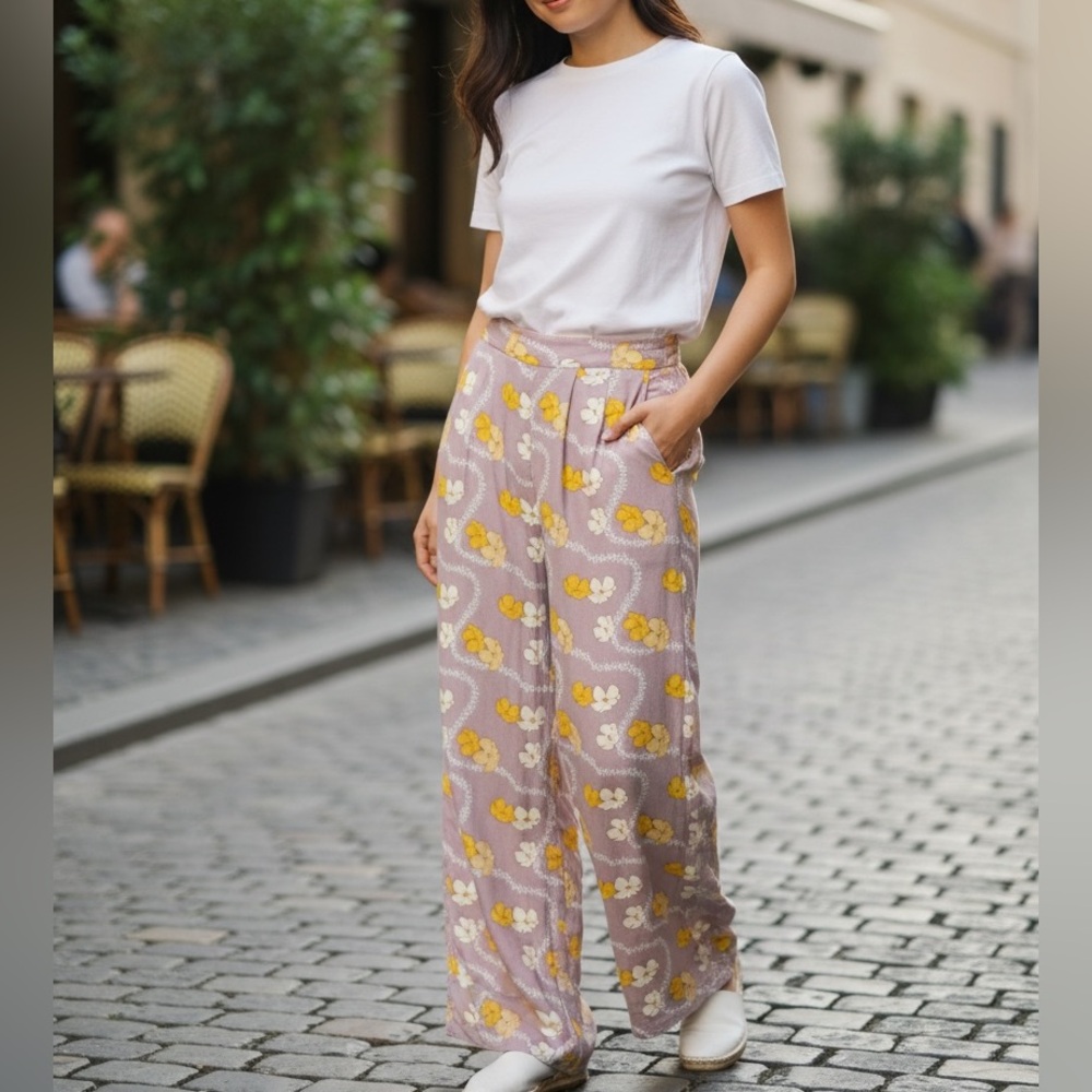 Ava Sky Fighting Eel Lilac Puakenikeni Wide-Leg Pant Perfect Small - Picture 3 of 8